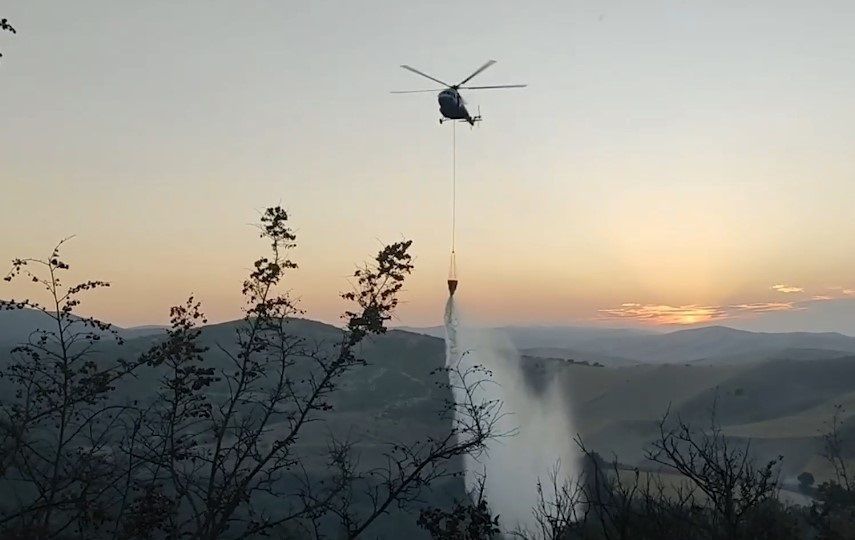 Helicopter deployed to contain wildfire in Aghdara