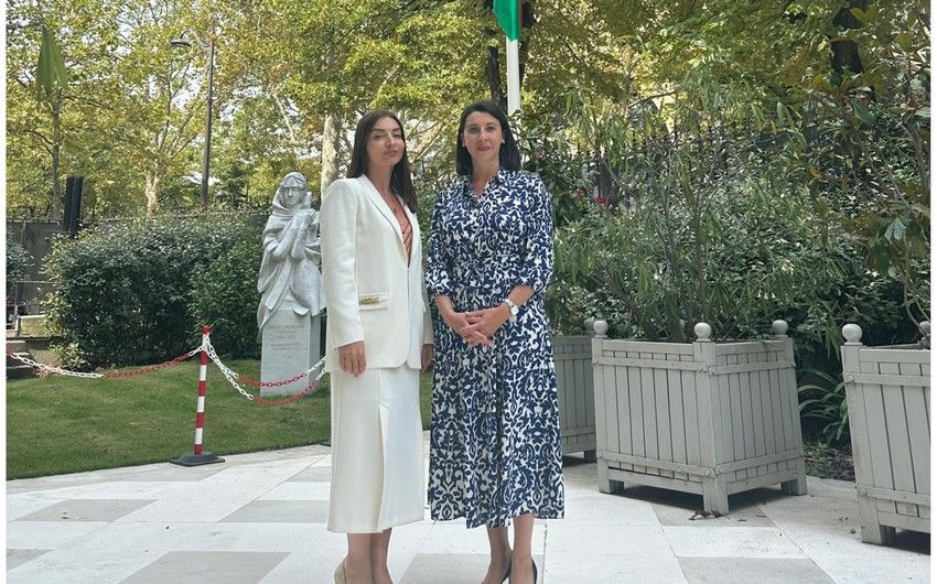 Azerbaijani ambassador congratulates newly appointed French envoy to Baku