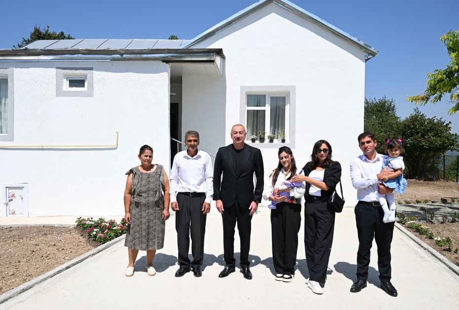 President Ilham Aliyev and First Lady Mehriban Aliyeva reviews restoration of private houses and infrastructure in Kolatag village of Aghdara [PHOTOS]