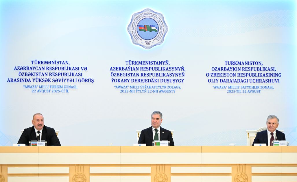 President Ilham Aliyev, Gurbanguly Berdimuhamedov, Shavkat Mirziyoyev make joint press statement in Turkmenbashi [PHOTOS]