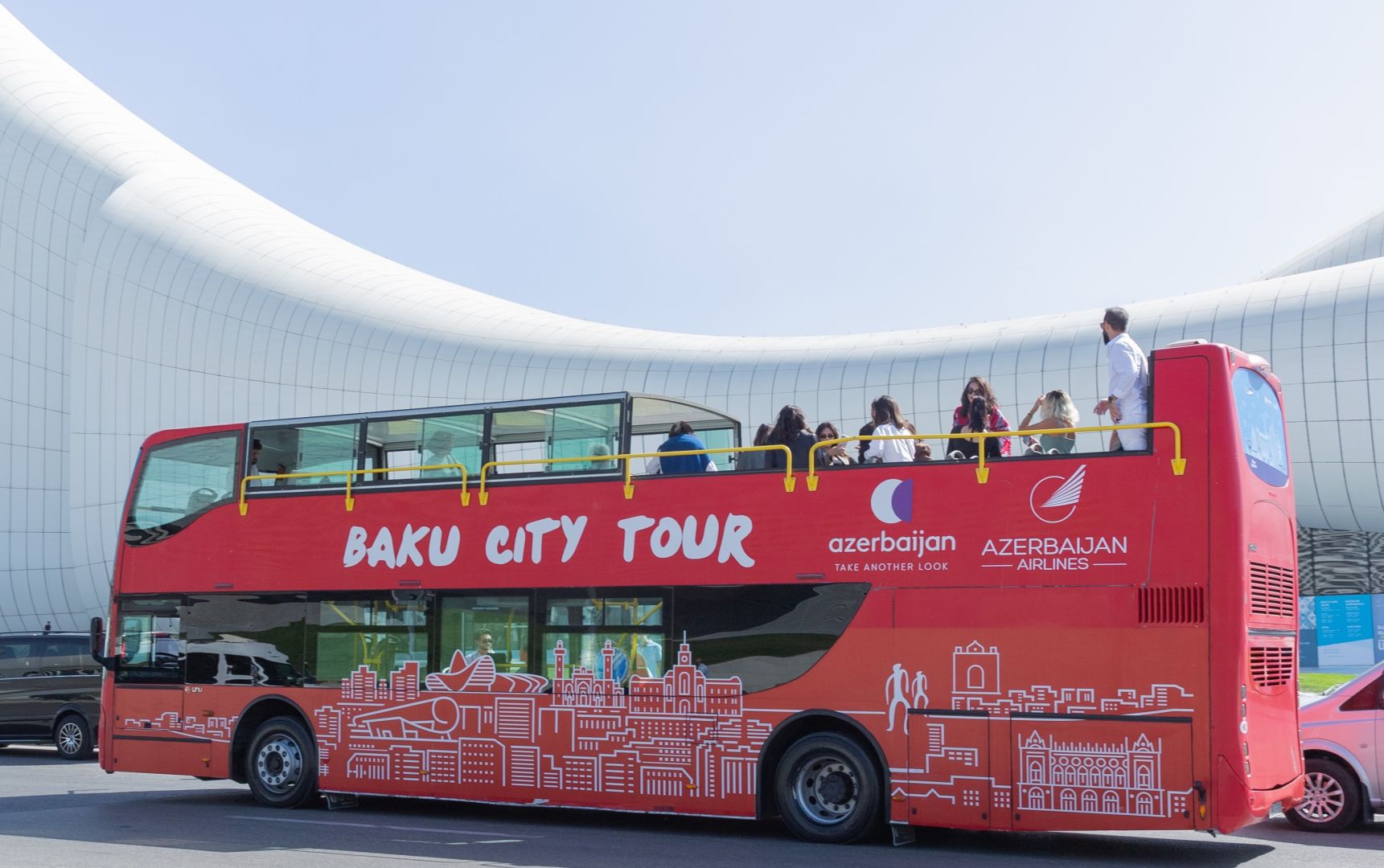 Azerbaijan to train 100 Chinese-speaking tour guides