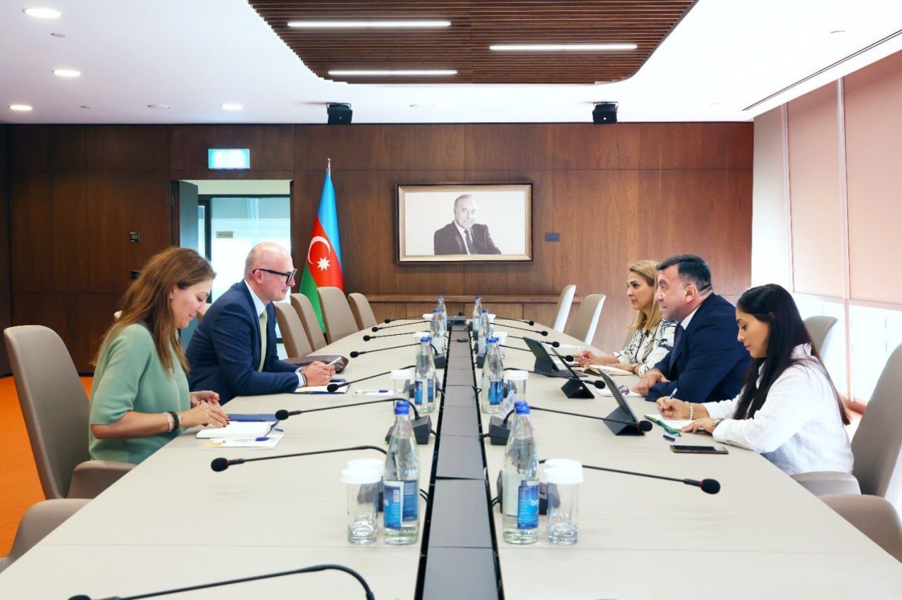 Azerbaijan, EIB discuss prospects for stronger partnership