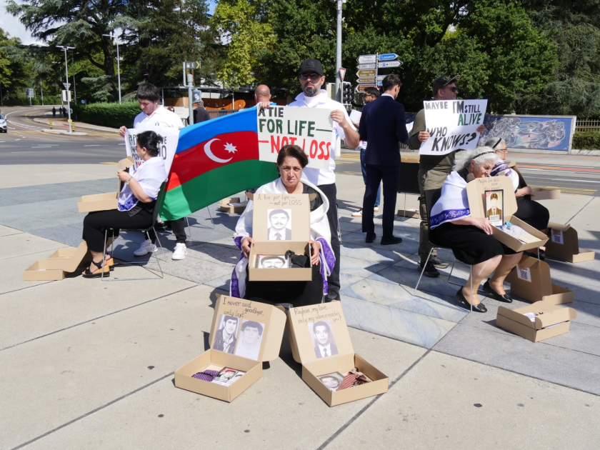Azerbaijani families of missing persons hold protest in Geneva [PHOTOS/ VIDEOS]