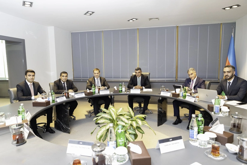 Azerbaijan discusses insurance sector regulation with Asian Development Bank [PHOTOS]