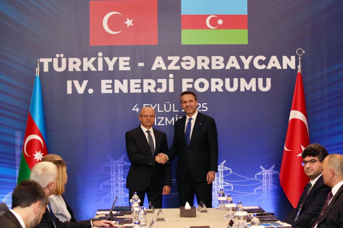 Azerbaijan, Türkiye deepen energy cooperation in İzmir [PHOTOS]