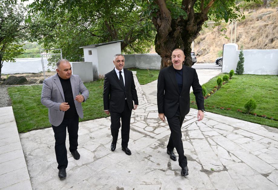 President Ilham Aliyev visited Shushakand village in Khojaly District [PHOTOS]