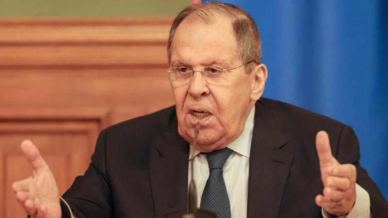 Lavrov: Russia wants to maintain Trump-Putin dialogue