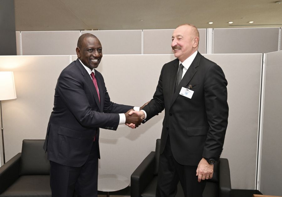 President Ilham Aliyev meets with President of Kenya at UN headquarters in New York [PHOTOS]