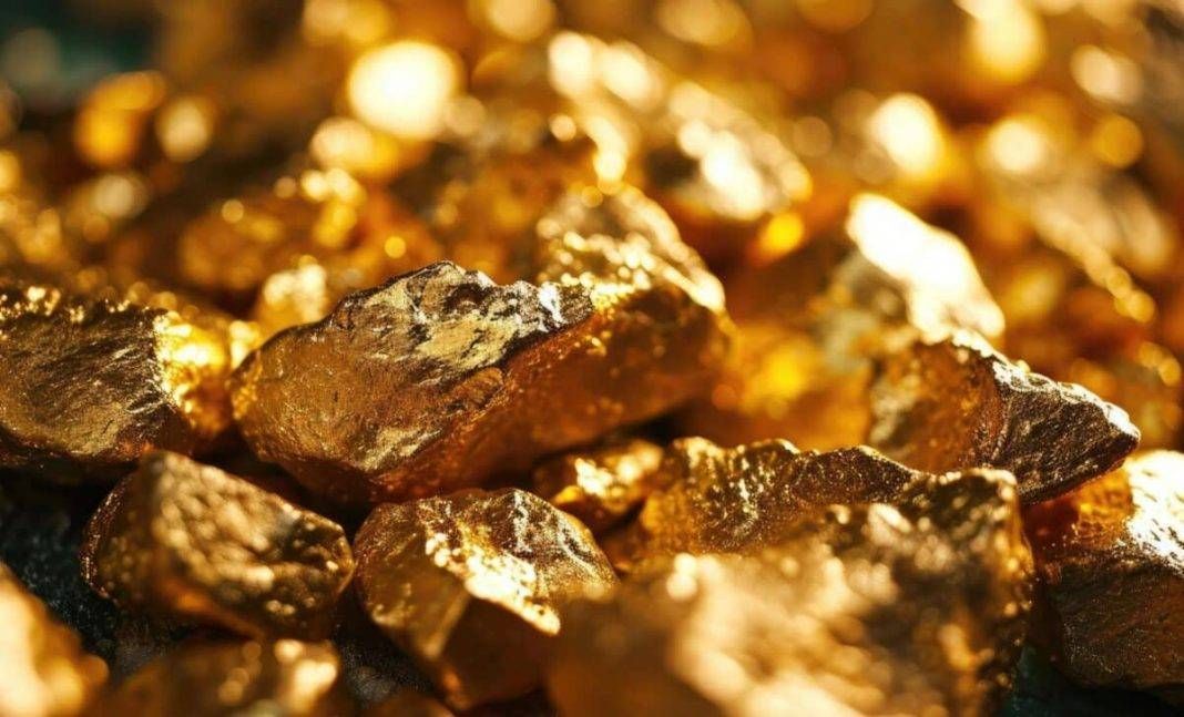 Gold prices hit record highs, silver follows upward trend