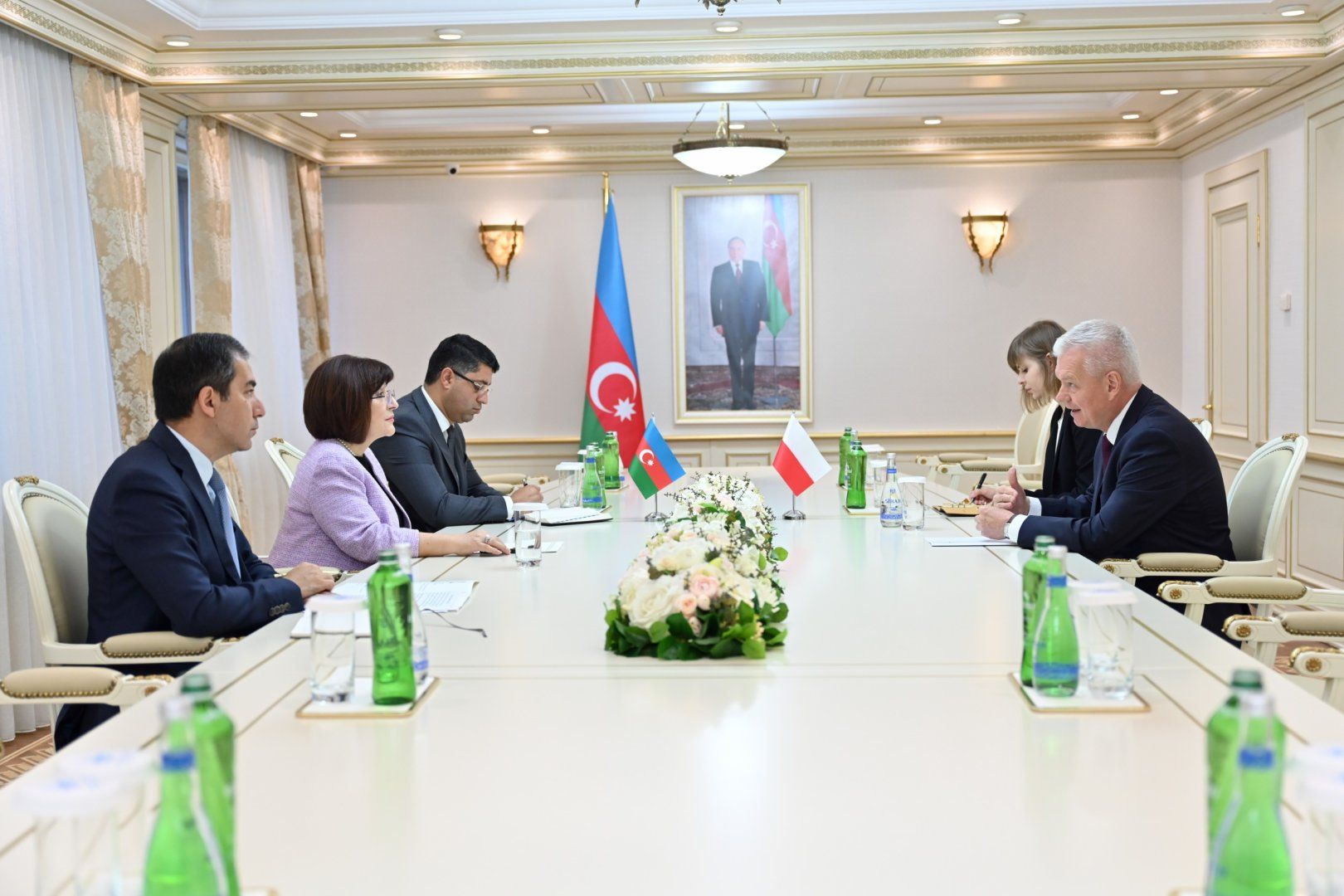 Speaker of Azerbaijan’s parliament meets with Polish Ambassador [PHOTOS]