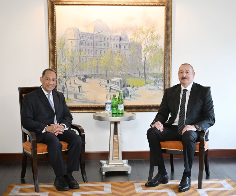 President Ilham Aliyev meets with Senior Vice President of US Chamber of Commerce in New York [PHOTOS]