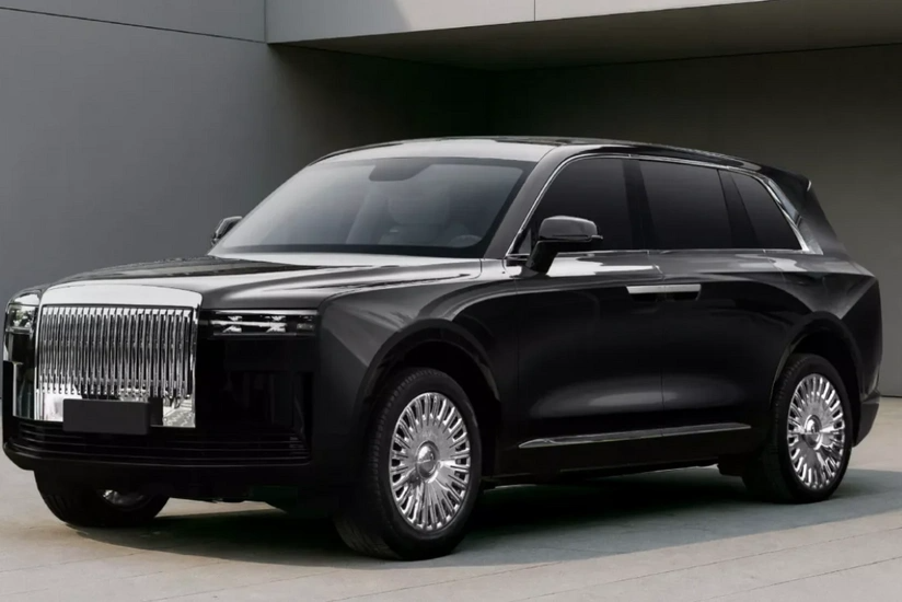 Chinese robot vacuum maker reveals Rolls-Royce Cullinan replica
