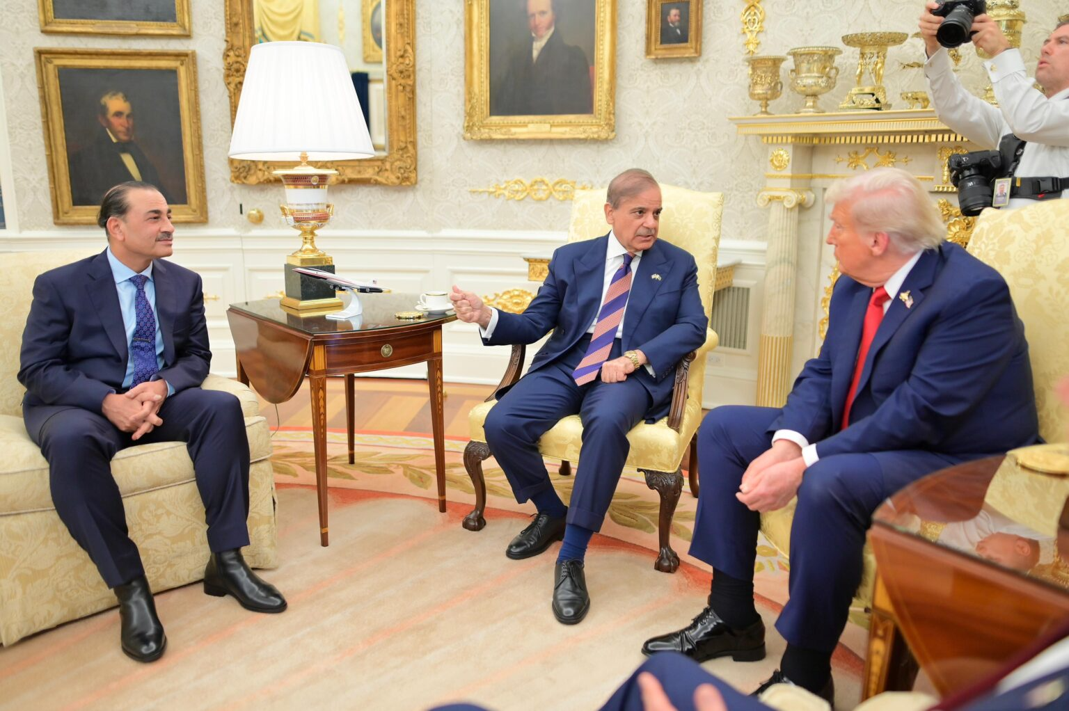 Pakistani leadership welcomed in Washington as Sharif and Field Marshal Munir meet President Trump