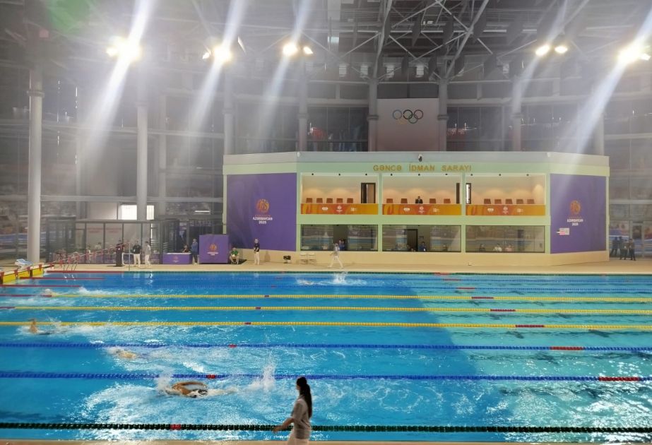 Azerbaijani swimmers win two more medals at CIS Games