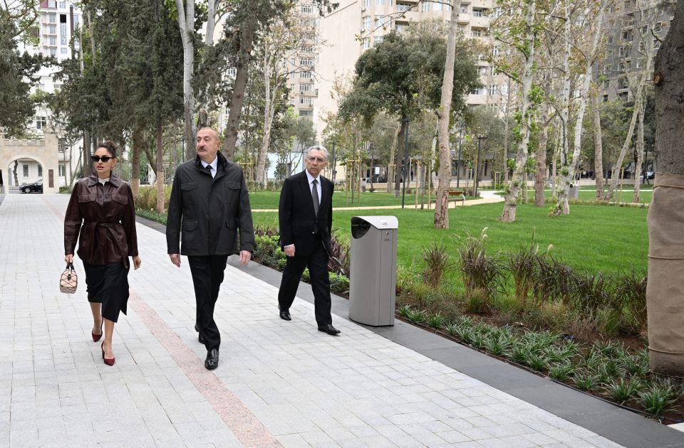 President Ilham Aliyev, First Lady Mehriban Aliyeva attend opening of new park built in Narimanov district of Baku [PHOTOS]
