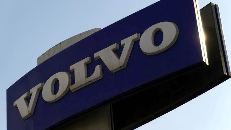 Volvo reports slight increase in September sales