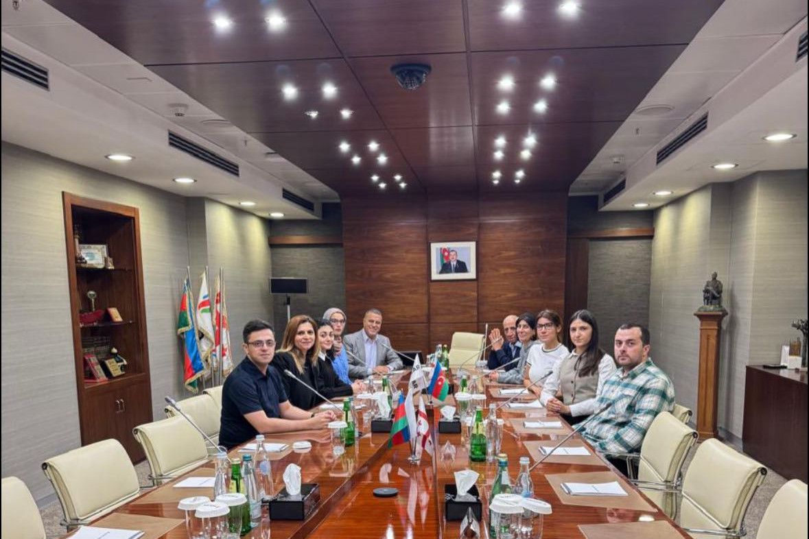 Azerbaijan Chess Federation leadership meets with national team
