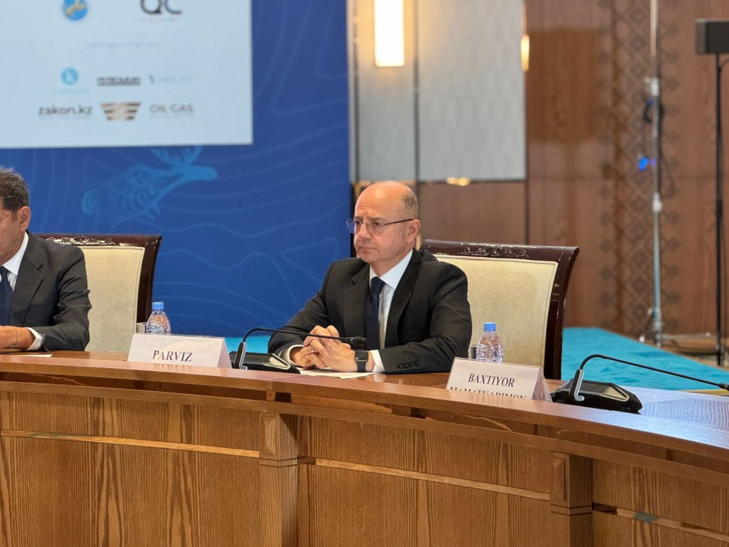Energy Minister highlights regional green energy projects at Kazakhstan Energy Week