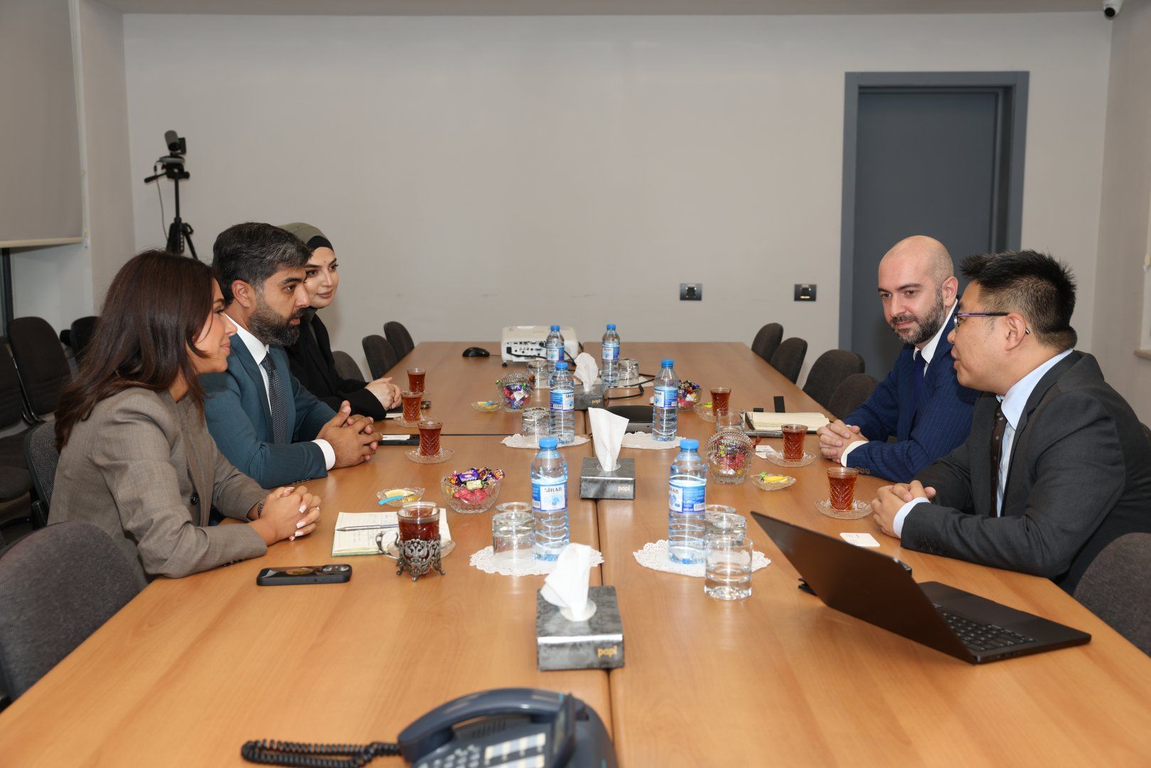 Azerpost partners with global e-commerce giant Temu to improve delivery services