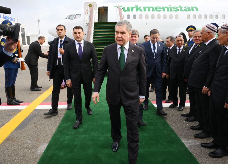 Chairman of Turkmenistan’s Halk Maslahaty visits Azerbaijan [PHOTOS]