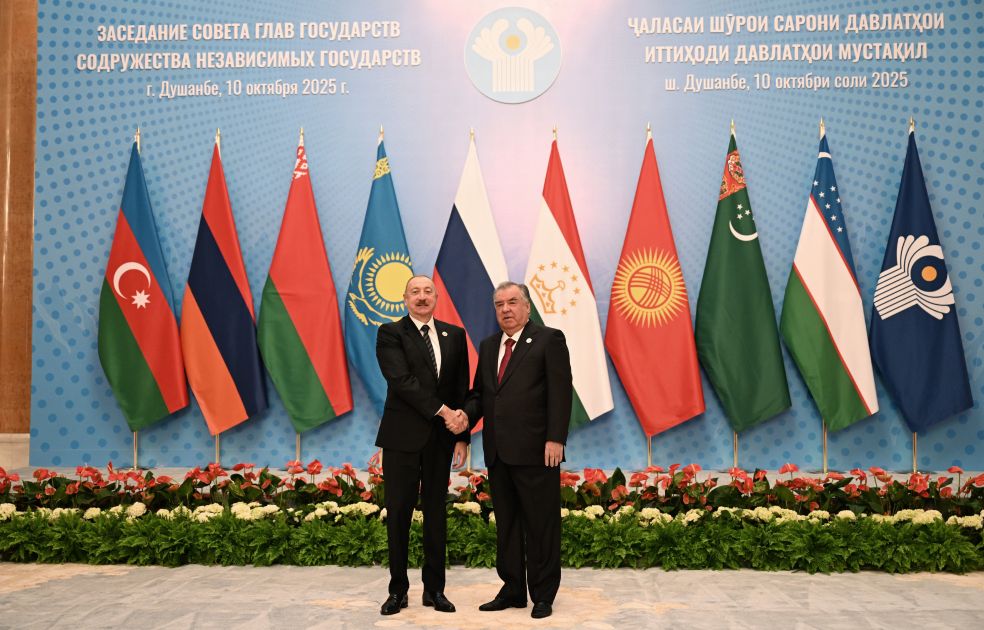 President Ilham Aliyev arrives at Palace of the Nation in Dushanbe to take part in CIS Heads of State Council meeting [PHOTOS]