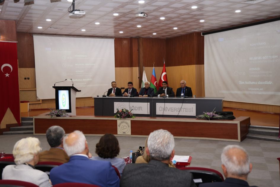 Turkiye’s Iğdır university holds international conference on Dede Qorqud [PHOTOS]
