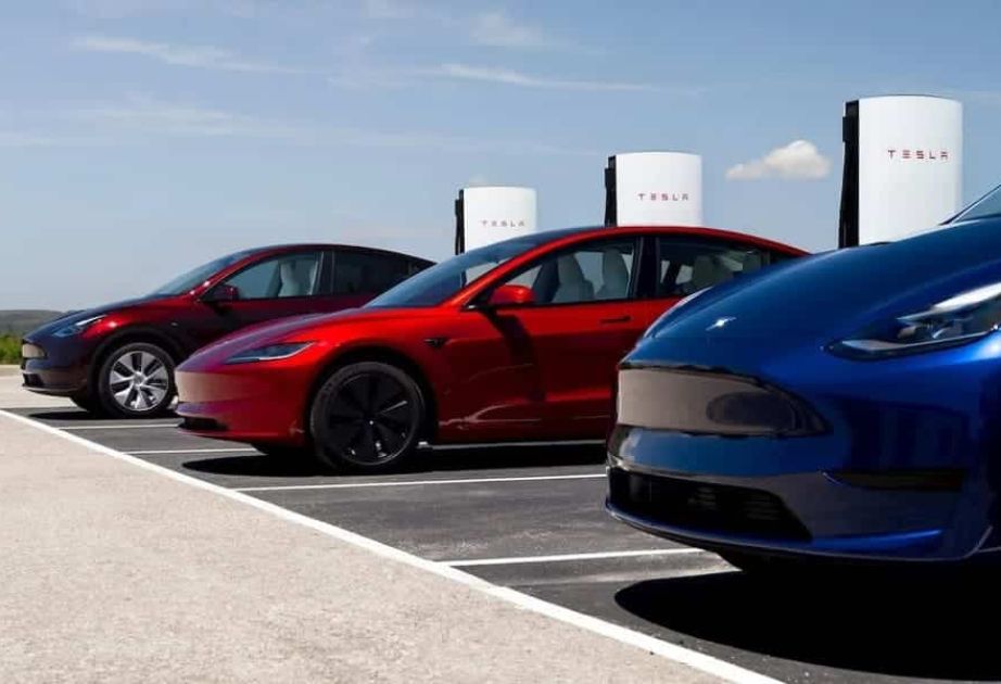 Global electric vehicle sales hit record high in September