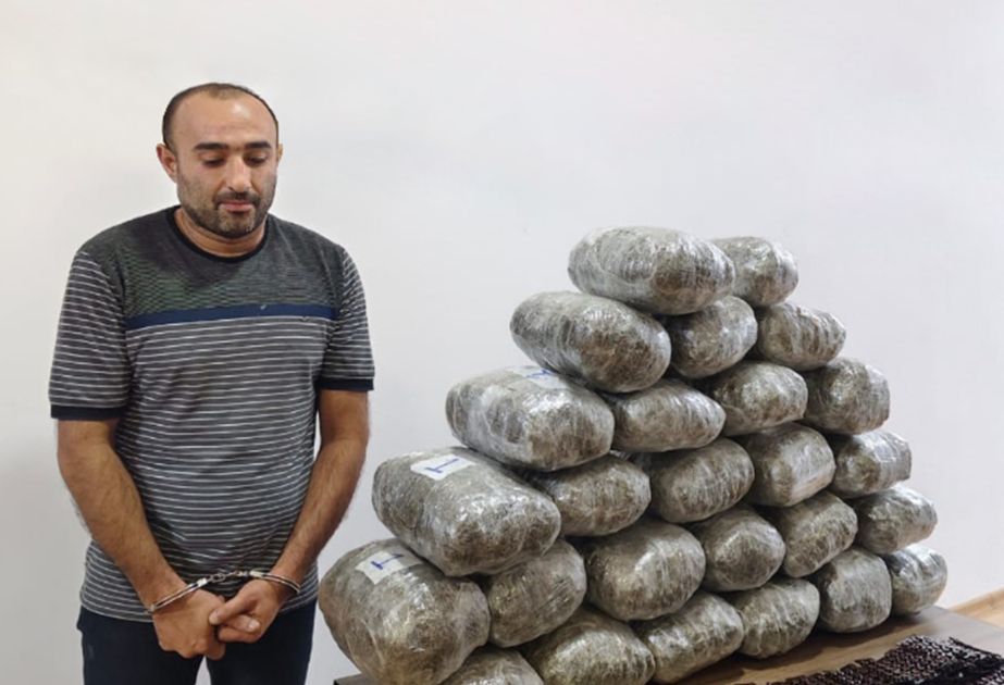 Large-scale drug smuggling attempt foiled on Azerbaijan–Iran border