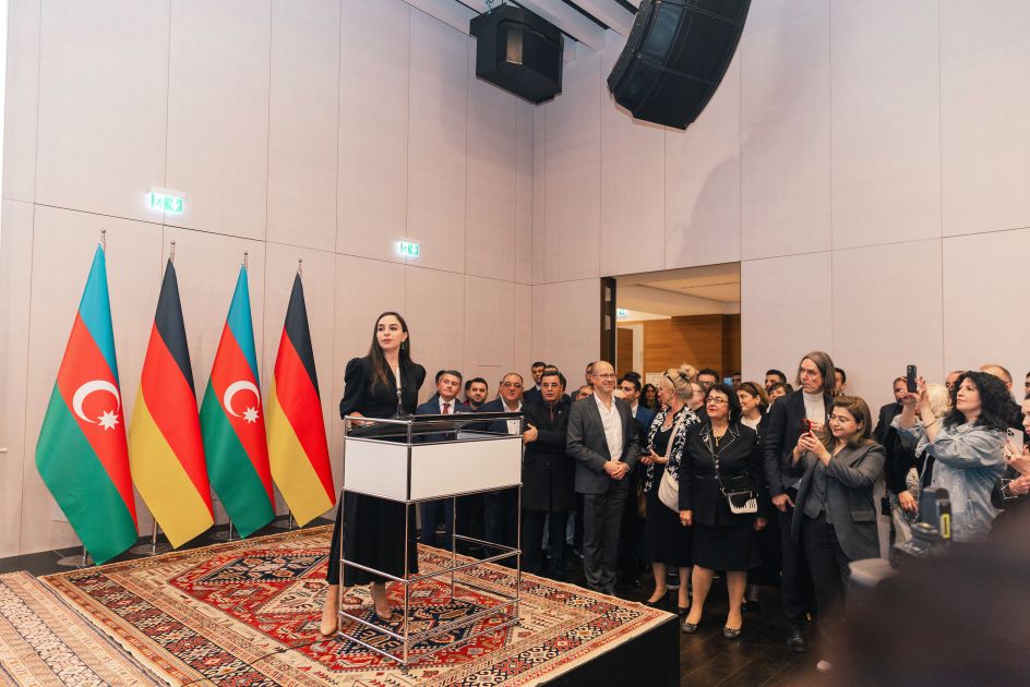 MAMA 'Mother Nature' Int'l Art Exhibition opens at Azerbaijan Cultural Center in Berlin [PHOTOS]