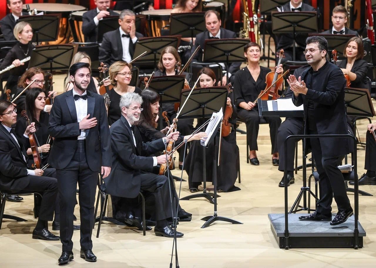 Honored Artist Ayyub Guliyev dazzles at Bilkent Odeon Theater [PHOTOS]