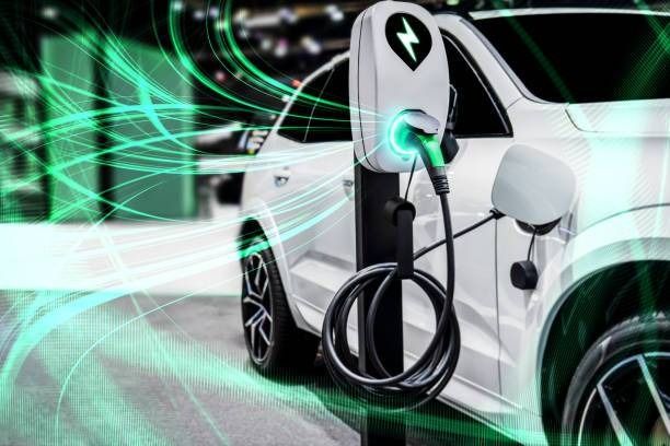 Azerbaijan’s electric vehicle imports drop sharply despite overall auto market growth