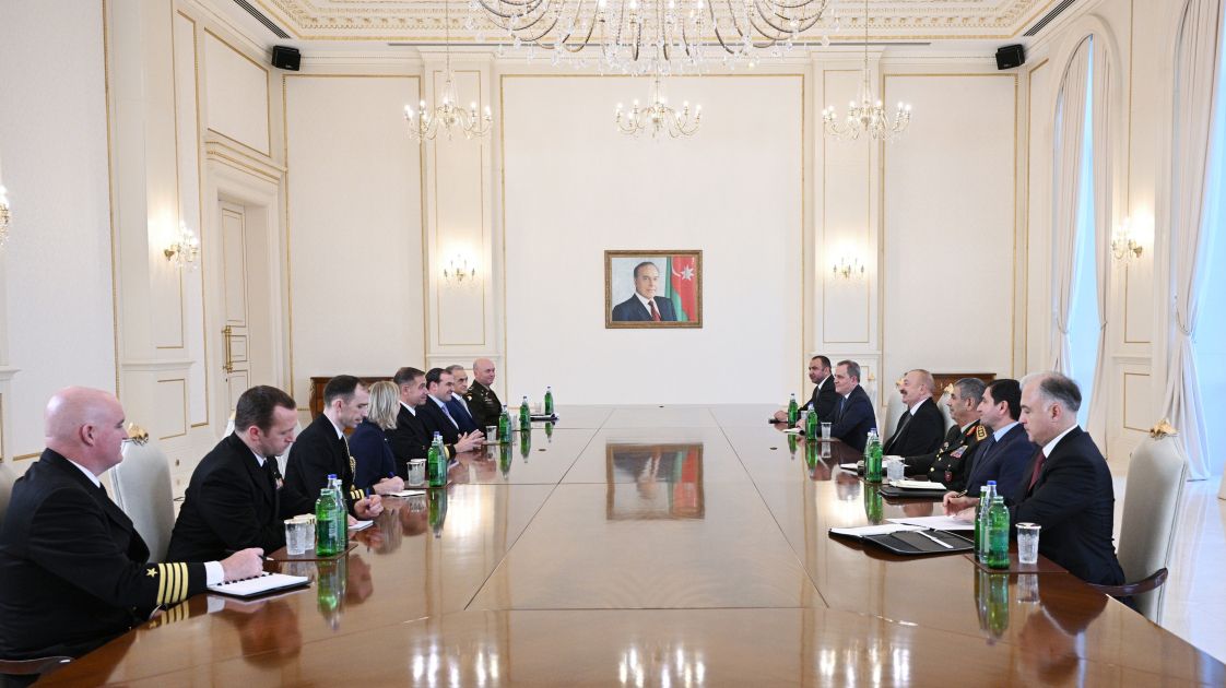 President Ilham Aliyev receives Commander of US Central Command [PHOTOS/VIDEO]