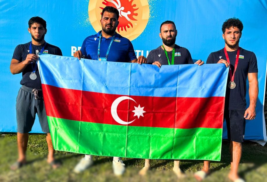 National beach wrestlers become world champions
