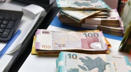 Trade sector credit portfolio of Azerbaijani banks declines in early 2026