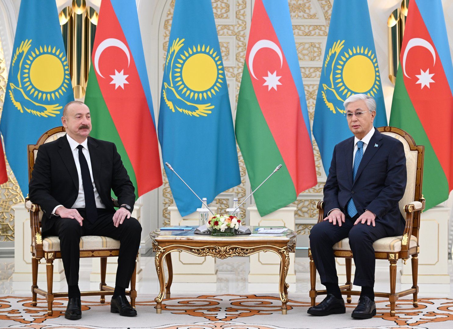 President Ilham Aliyev, President Kassym-Jomart Tokayev hold one-on-one meeting [PHOTOS]