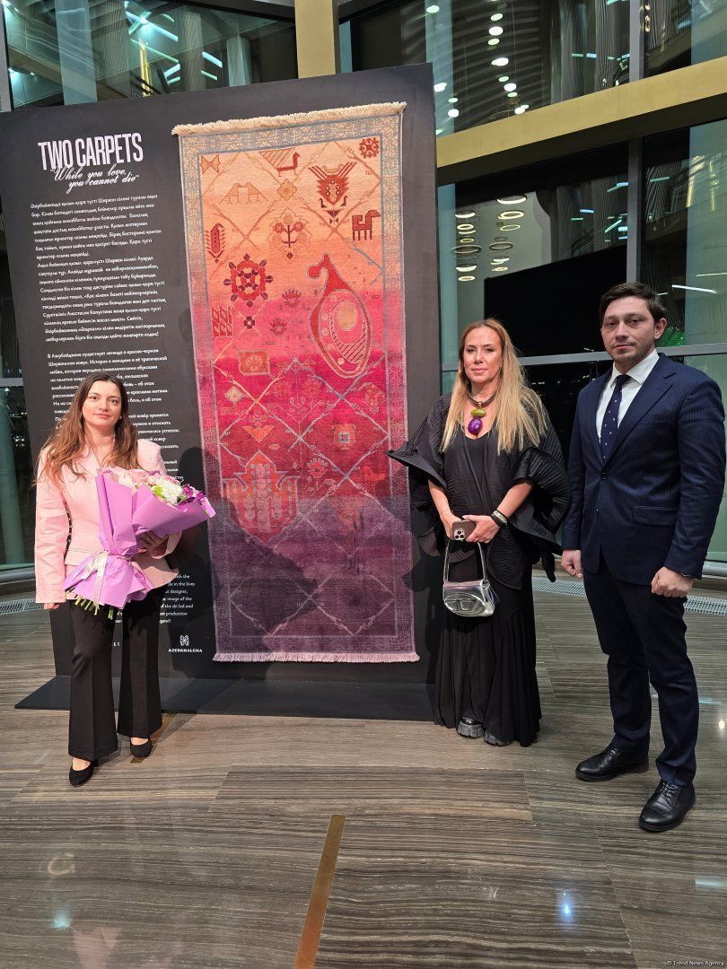 Azerkhalcha exhibition opens in Astana within 'Two Carpets' ballet premier [PHOTOS]