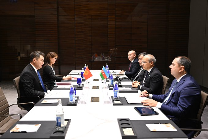 Azerbaijan, Kyrgyzstan discuss expanding trade and innovation cooperation