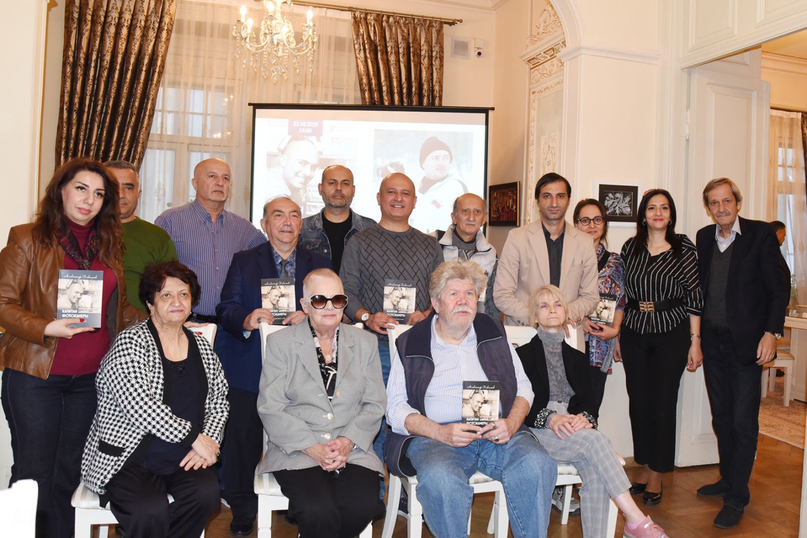Book on late photographer Samir Aliyev presented in Baku [PHOTOS]