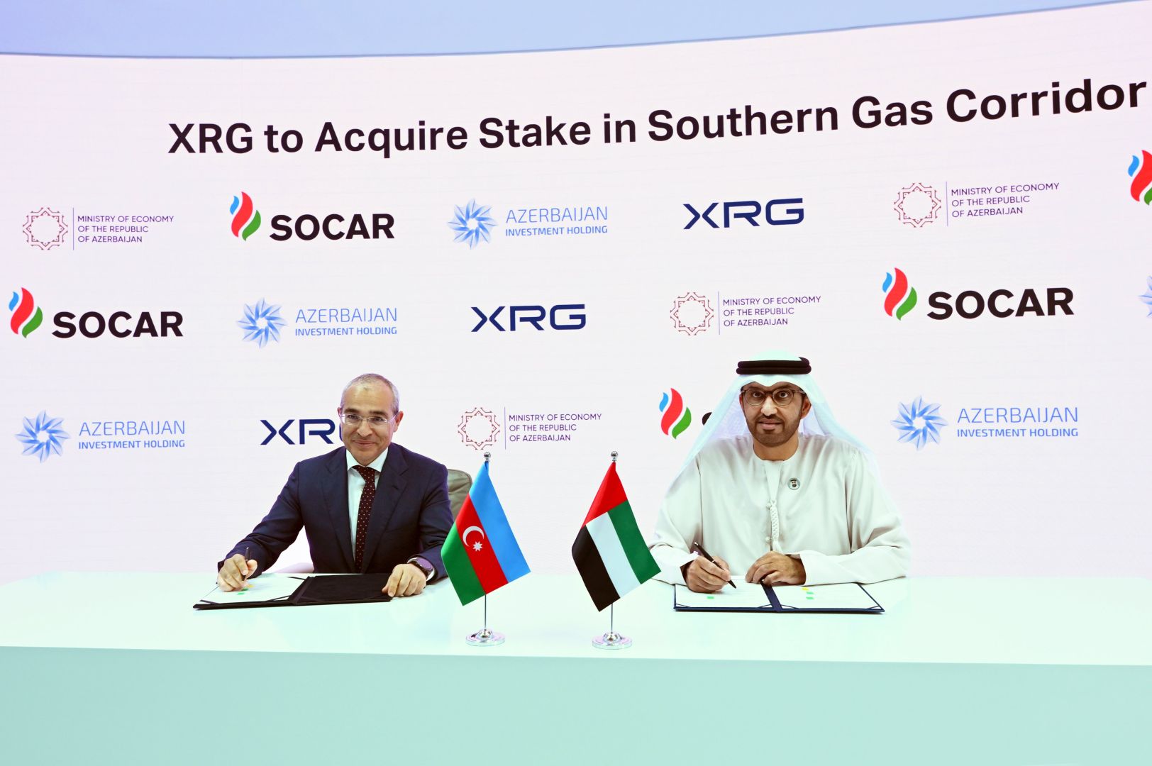 Azerbaijan, UAE forge new energy sector cooperation deal [PHOTOS]