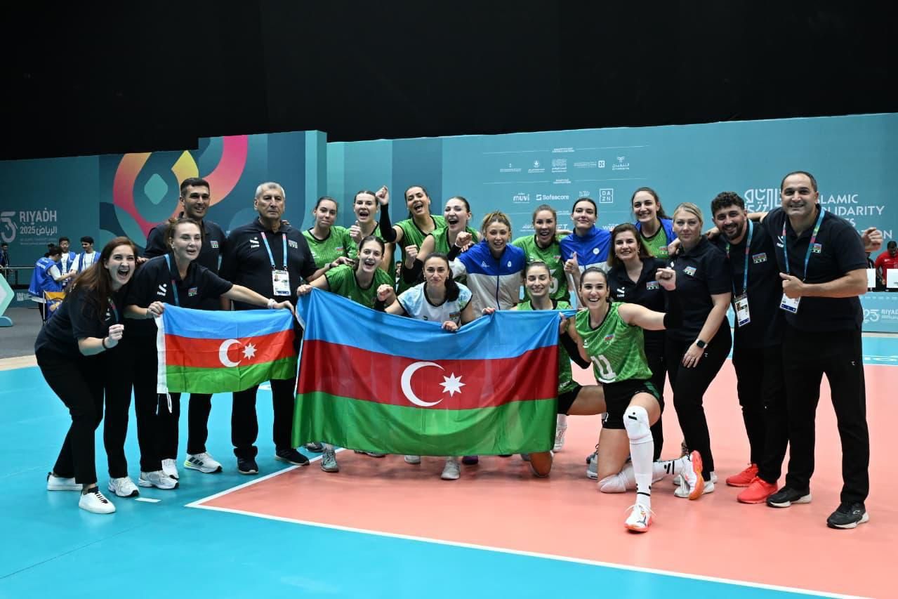 Women's volleyball team begins Islamic Solidarity Games with victory [PHOTOS]