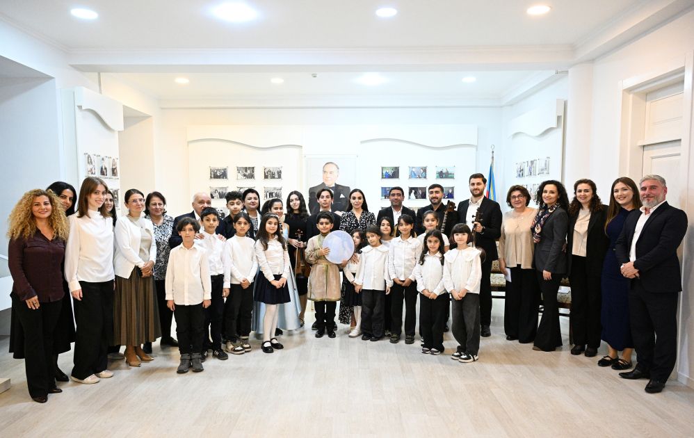 Leyla Aliyeva visits Bulbul Secondary Music School [PHOTOS]