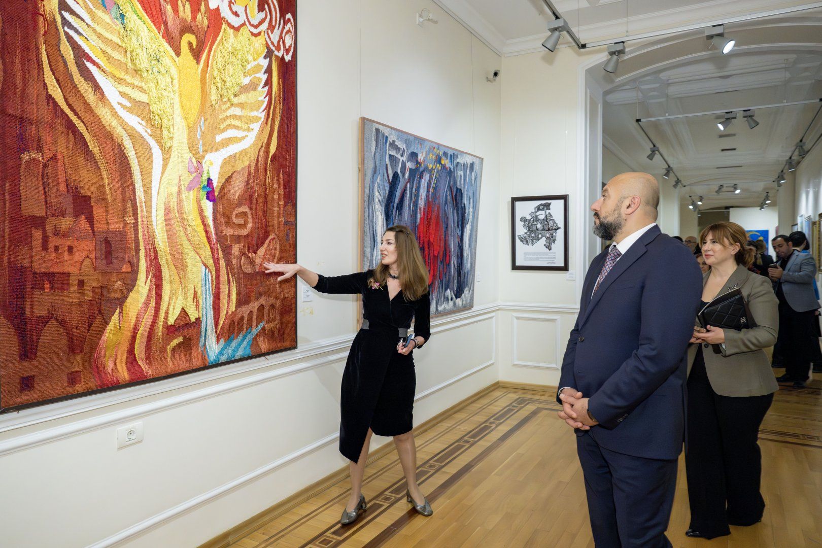 National Art Museum presents exhibition dedicated to Victory Day