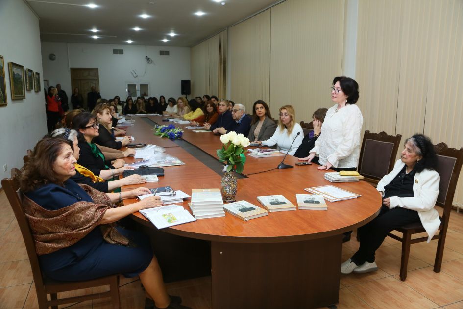Baku Music Academy holds conference dedicated to Uzeyir Hajibayli [PHOTOS]