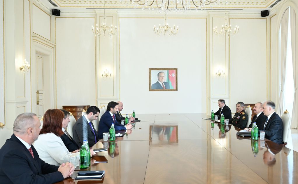 President Ilham Aliyev receives delegation led by Slovak Deputy Prime Minister [PHOTOS/VIDEO]
