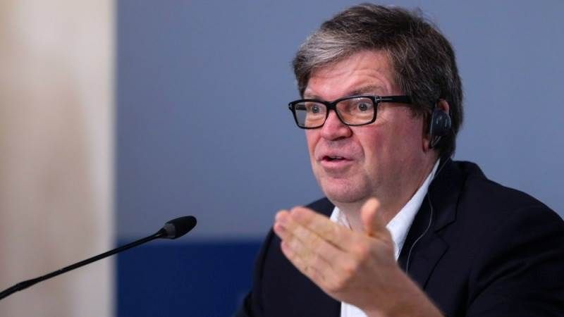 Meta’s Chief AI scientist Yann LeCun reportedly planning departure to launch start-up