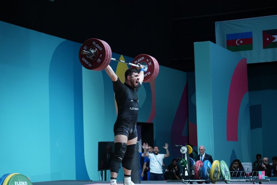 Azerbaijani weightlifter wins silver medals at Islamic Solidarity Games [PHOTOS]