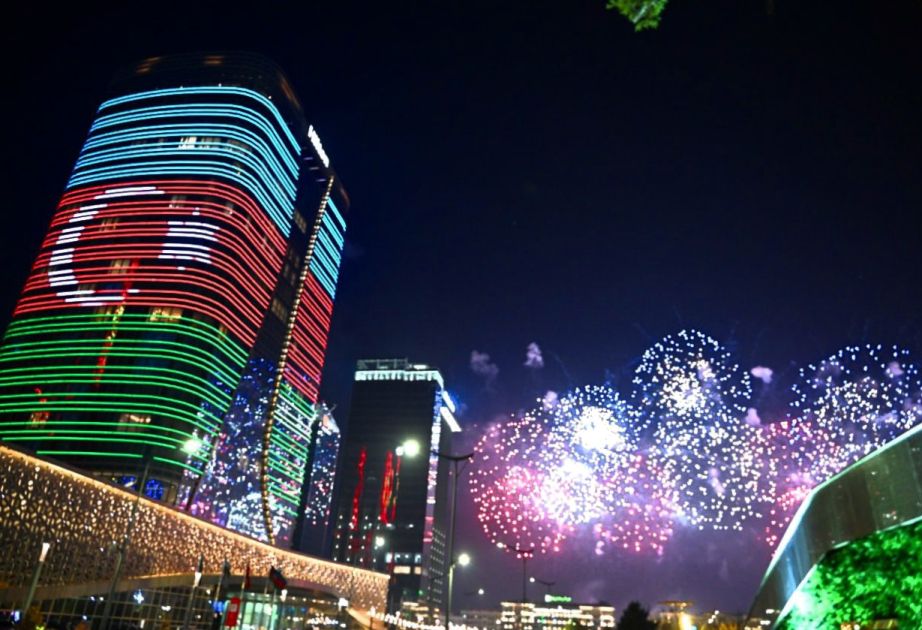 Fireworks display held in honor of heads of state participating in the 7th Consultative Meeting of Heads of State of Central Asia in Tashkent