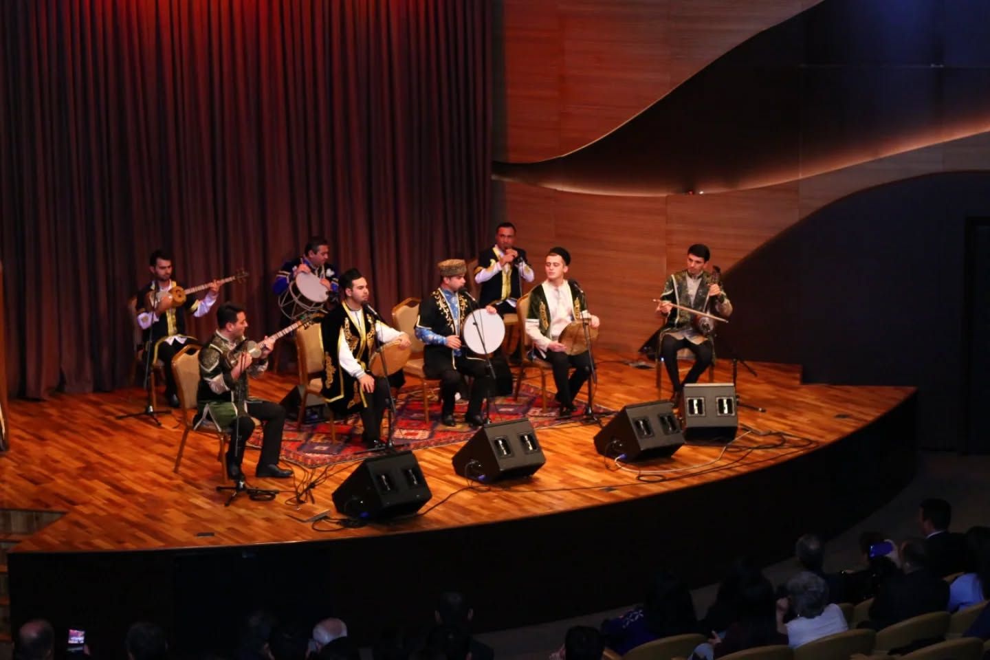 Mugham concert captivates audience in Baku [PHOTOS]