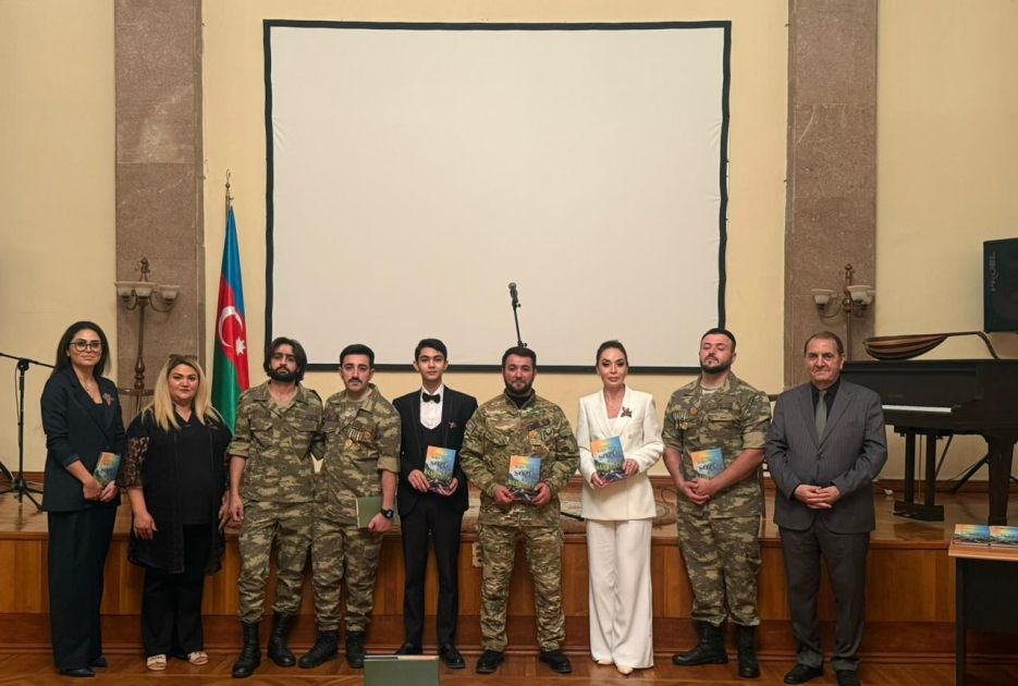 Second anthology of post-war project presented in Baku [PHOTOS]