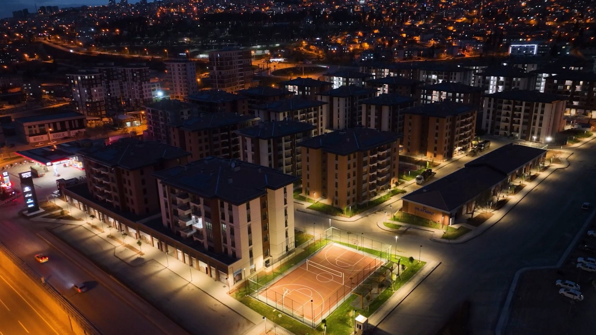 Kahramanmaraş reconstruction accelerates with 52,000 homes delivered